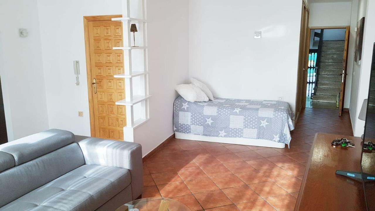 Apartamento Amplio Y Tranquilo Con Vistas لوس رياليخوس المظهر الخارجي الصورة